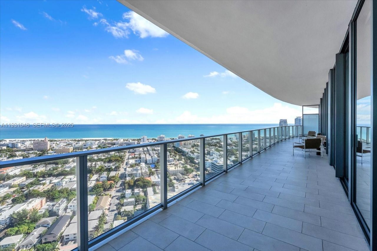 501 West Ave, Unit 3405, Miami Beach, FL 33139 Photo