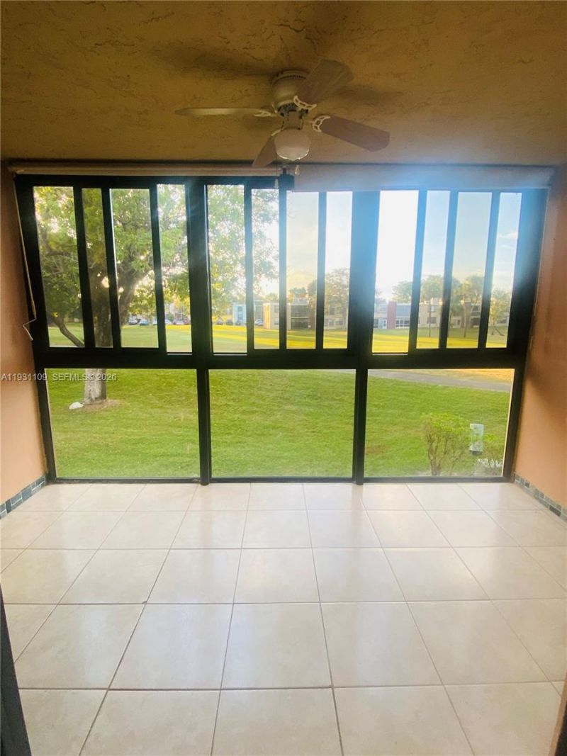 7331 NW 18th St, Unit 204, Margate, FL 33063 Photo