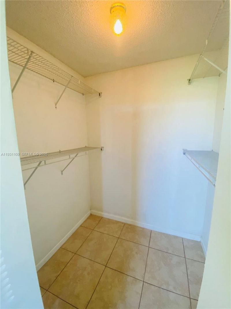 7331 NW 18th St, Unit 204, Margate, FL 33063 Photo