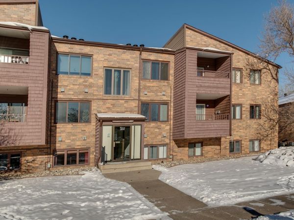 3253 17th Avenue S, Unit 102, Fargo, ND 58103