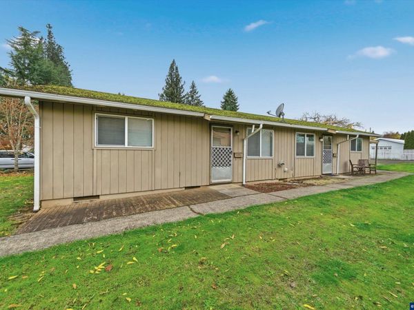 1331 SW Stump St, Dallas, OR 97338