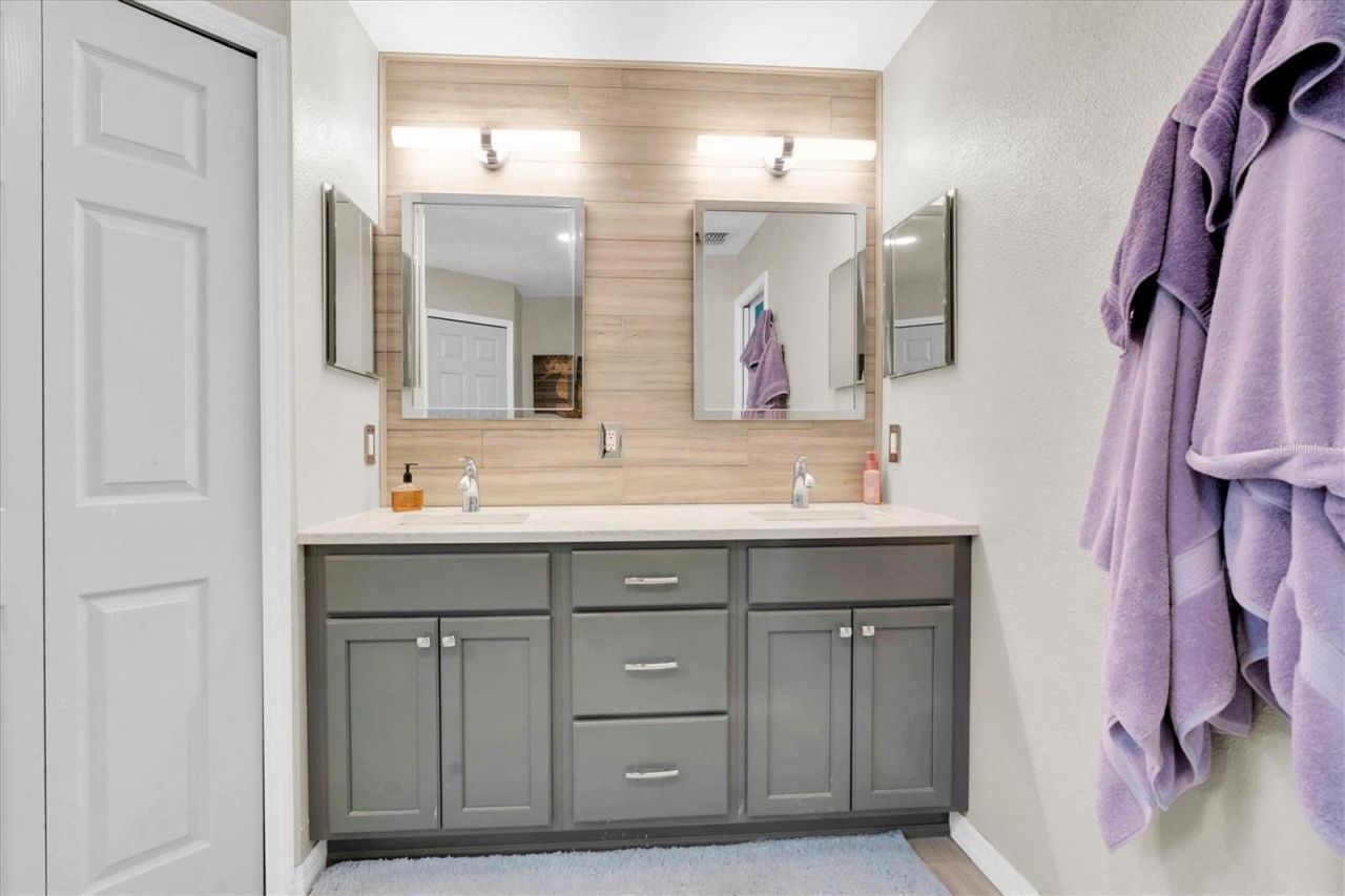 6041 65th Avenue N, Pinellas Park, FL 33781 Photo