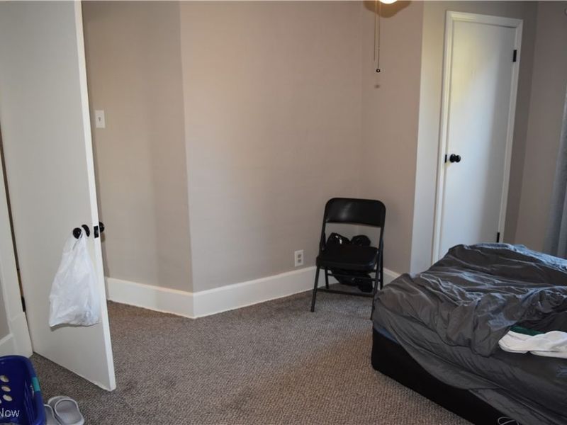 613 E Main Street, Barnesville, OH 43713 Photo 12