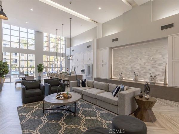 2400 Scholarship, Irvine, CA 92612