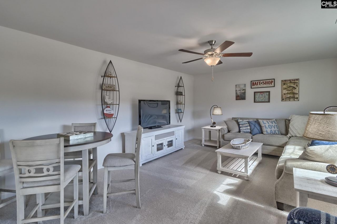 1730 Sweet Meadow Court  Photo 20