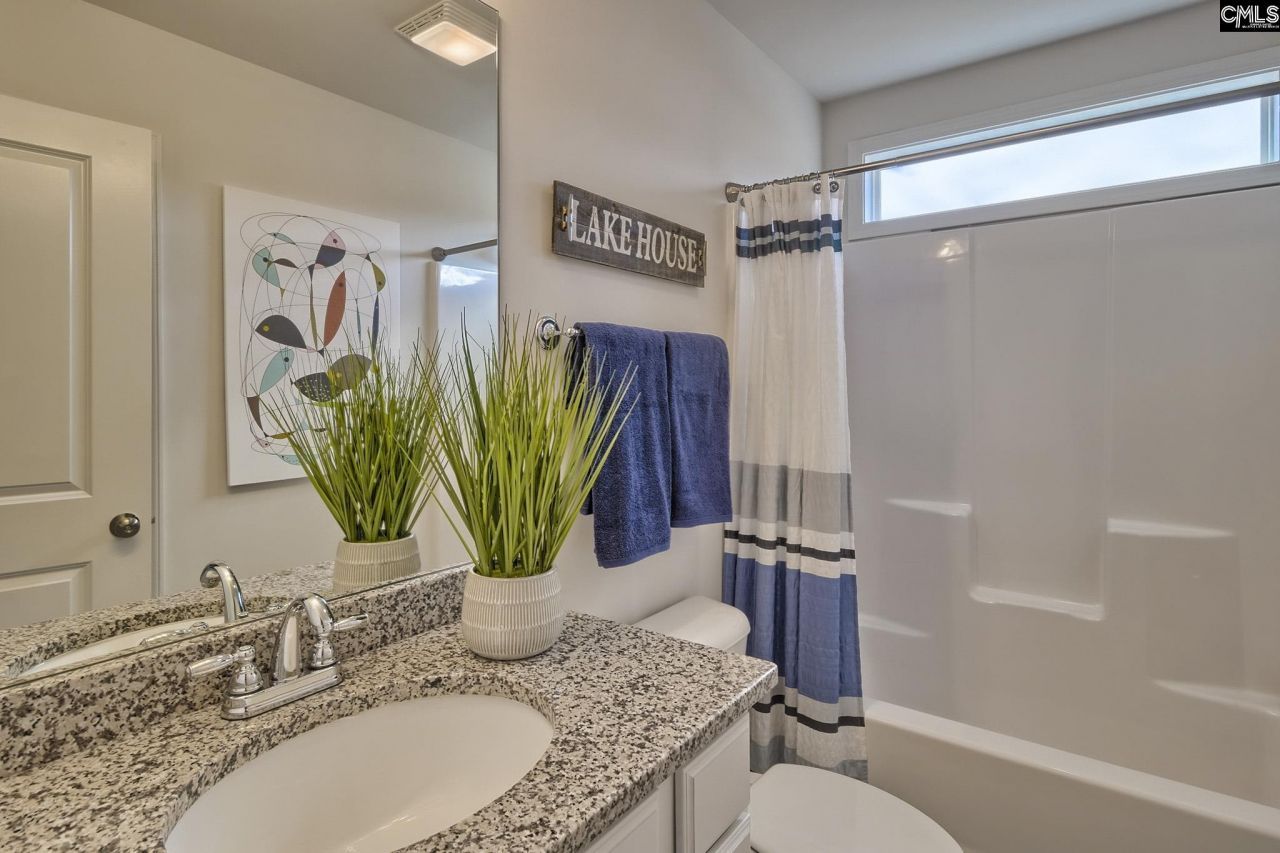 1730 Sweet Meadow Court  Photo 9