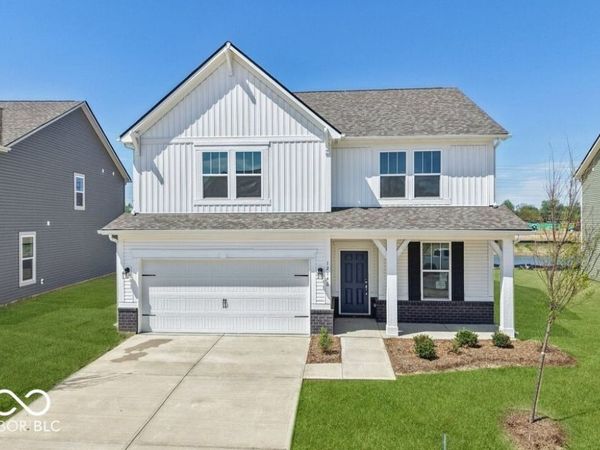 12146 Olivine Avenue, Cumberland, IN 46229