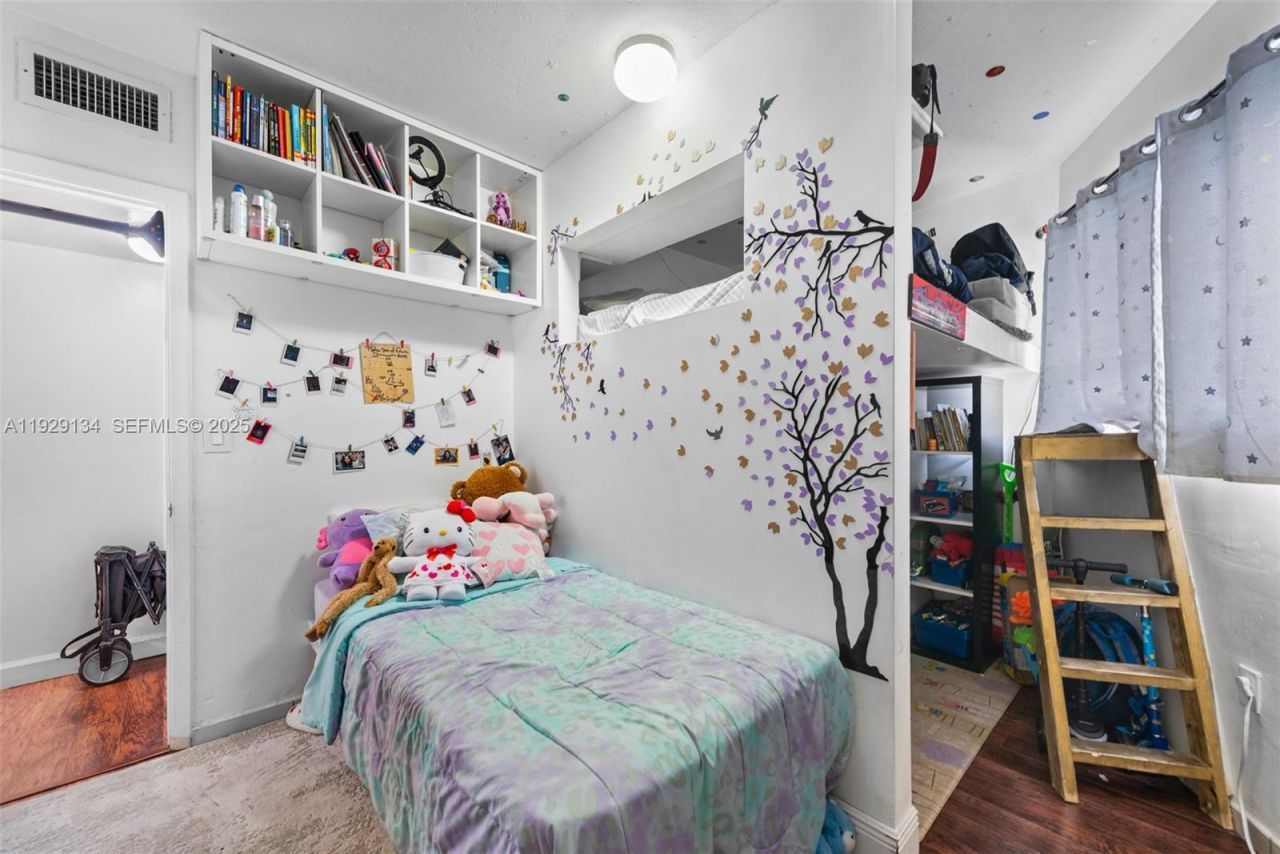 1667 NE Miami Gardens Dr , Unit 145, Miami, FL 33179 Photo