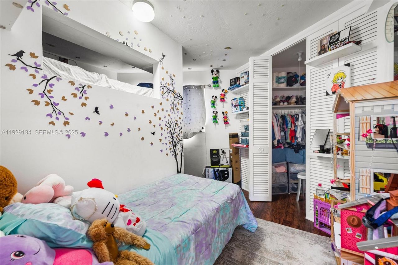 1667 NE Miami Gardens Dr , Unit 145, Miami, FL 33179 Photo