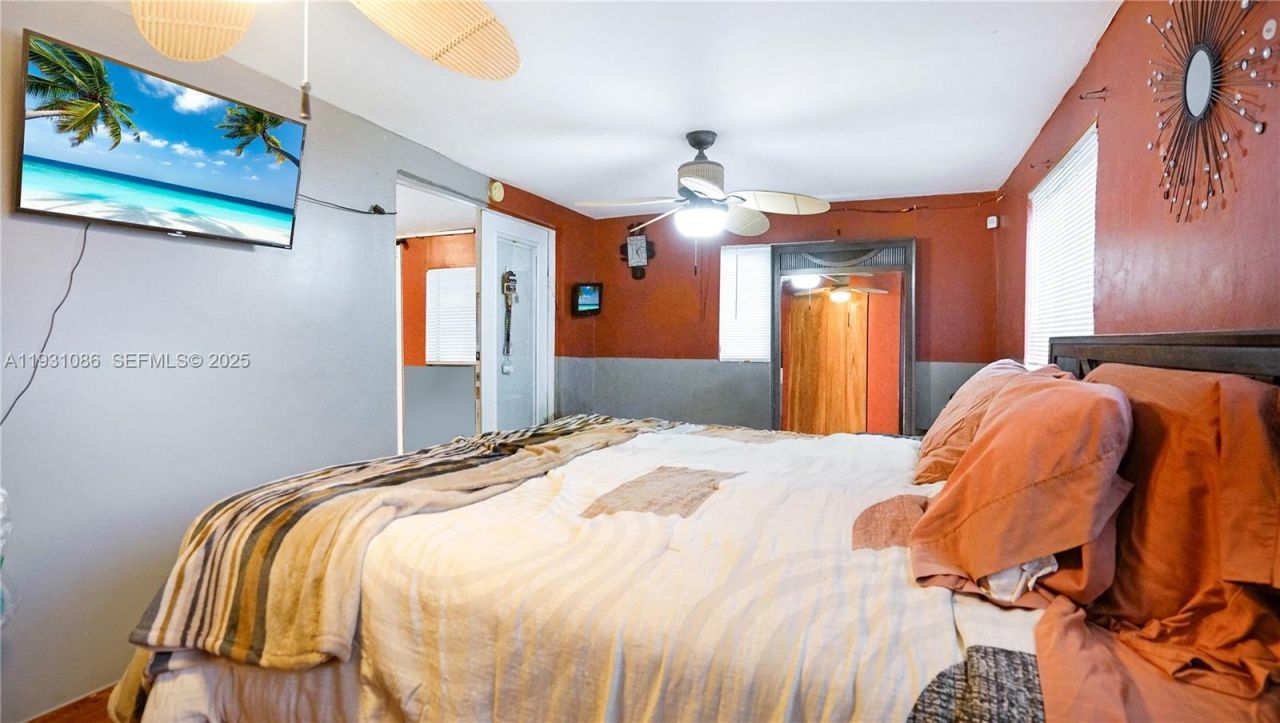 2615 NW 114th St, Miami, FL 33167 Photo