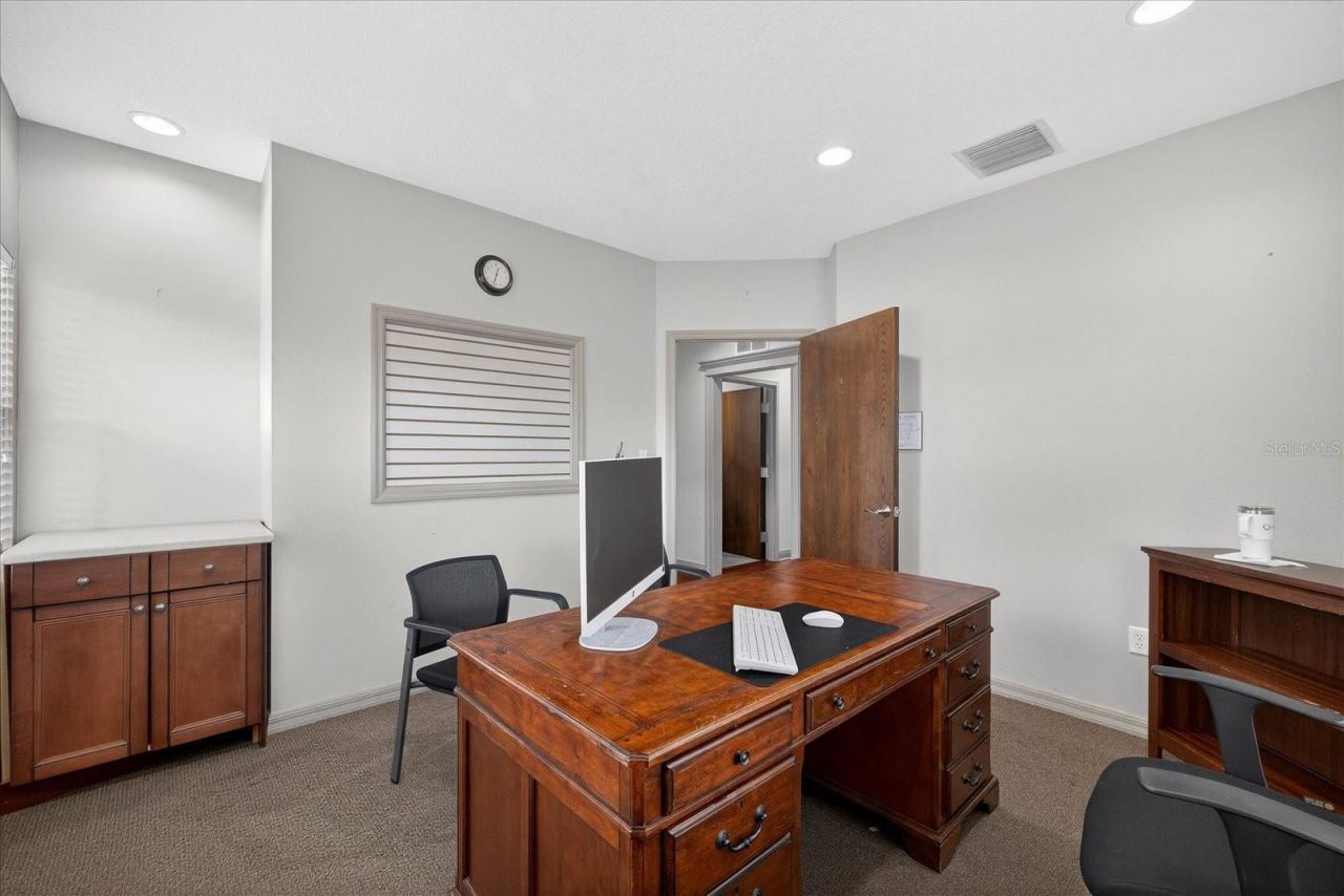 2901 Busch Lake Boulevard, Tampa, FL 33614 Photo