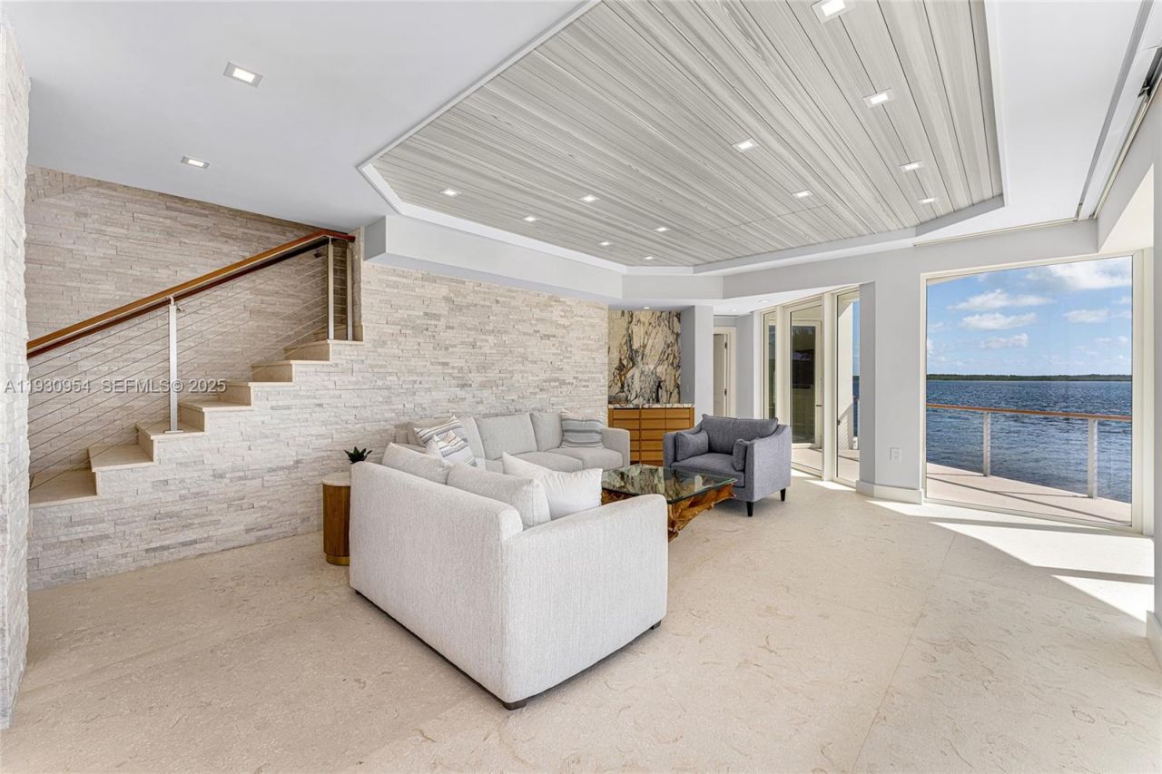 180 Pompano Dr, Key Largo, FL 33037 Photo