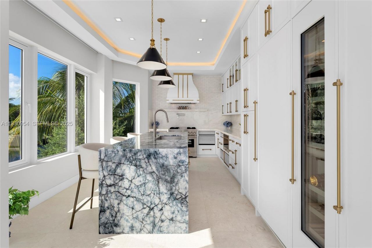 180 Pompano Dr, Key Largo, FL 33037 Photo