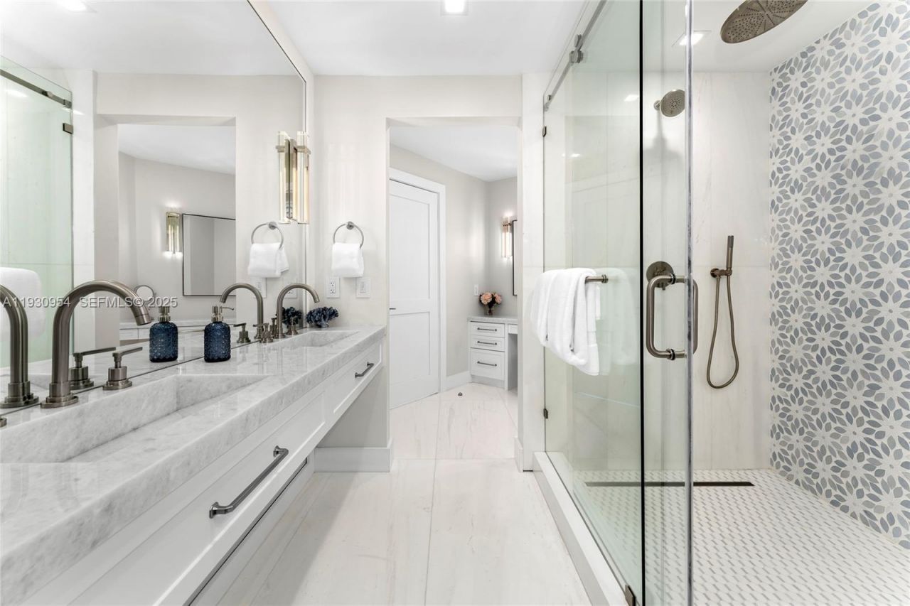 180 Pompano Dr, Key Largo, FL 33037 Photo