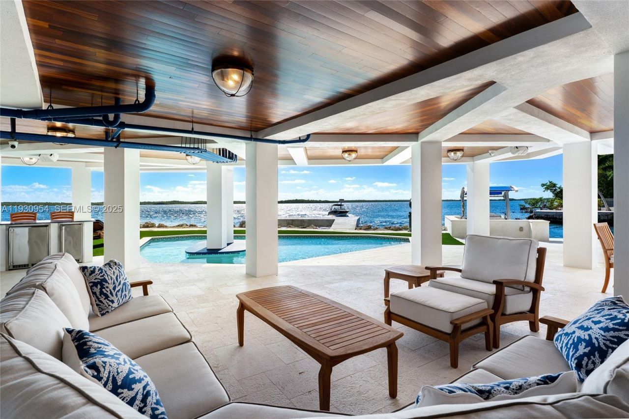 180 Pompano Dr, Key Largo, FL 33037 Photo