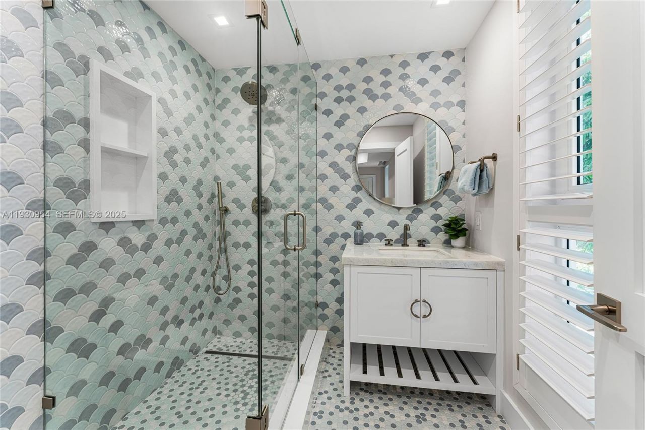 180 Pompano Dr, Key Largo, FL 33037 Photo