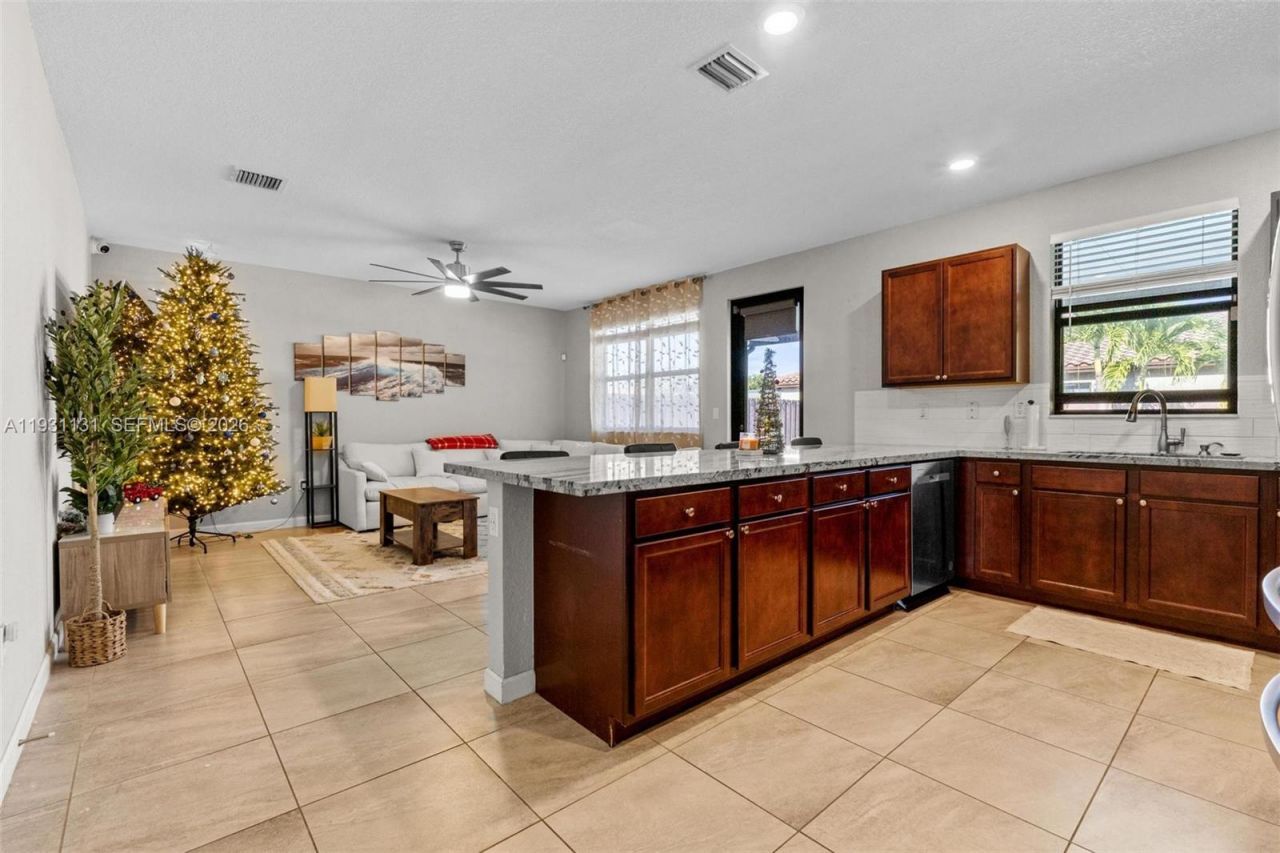 2659 SE 1st Ln, Homestead, FL 33033 Photo