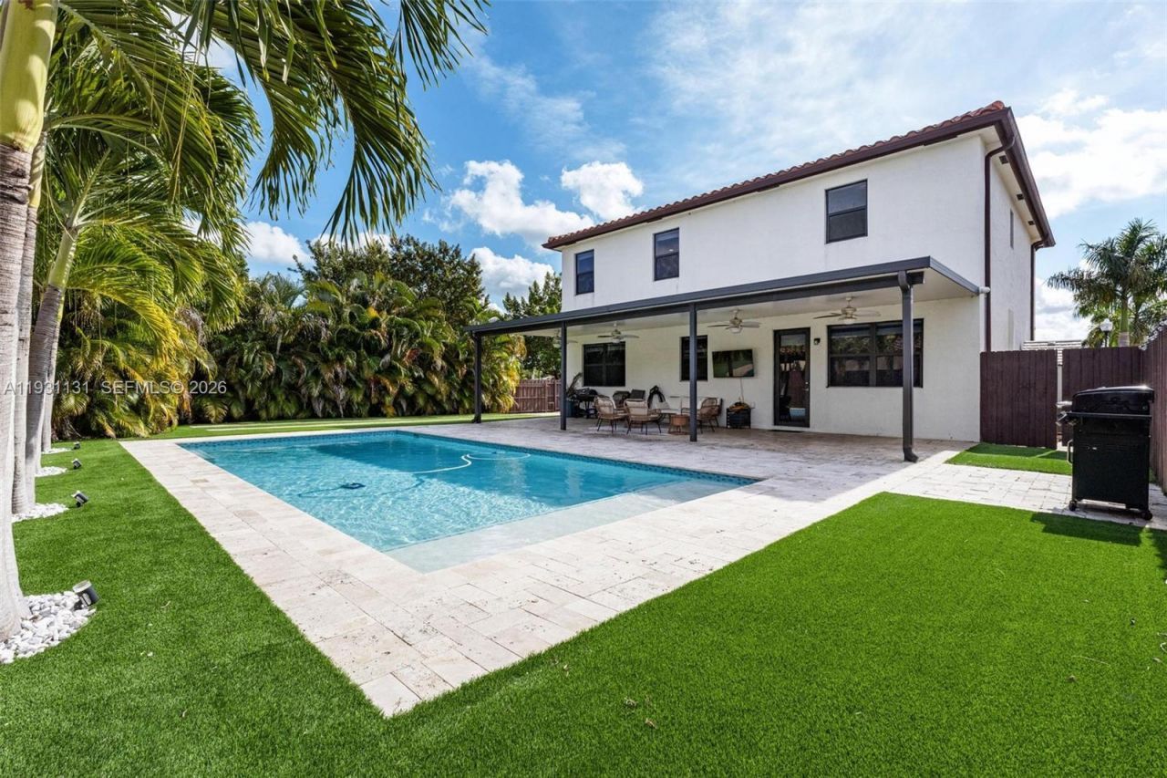 2659 SE 1st Ln, Homestead, FL 33033 Photo