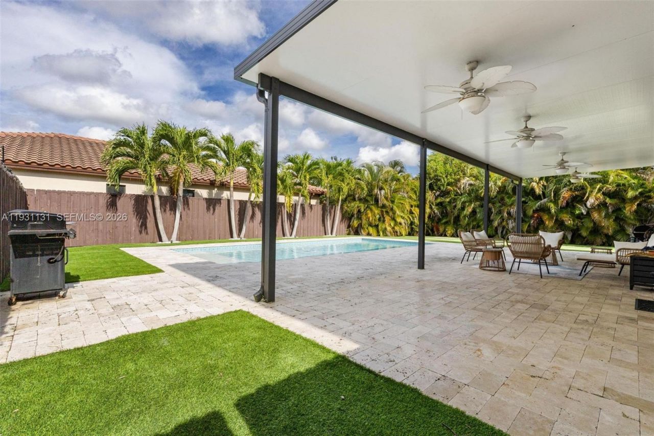 2659 SE 1st Ln, Homestead, FL 33033 Photo