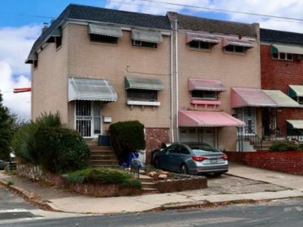 1122 W OXFORD STREET, PHILADELPHIA, PA 19122