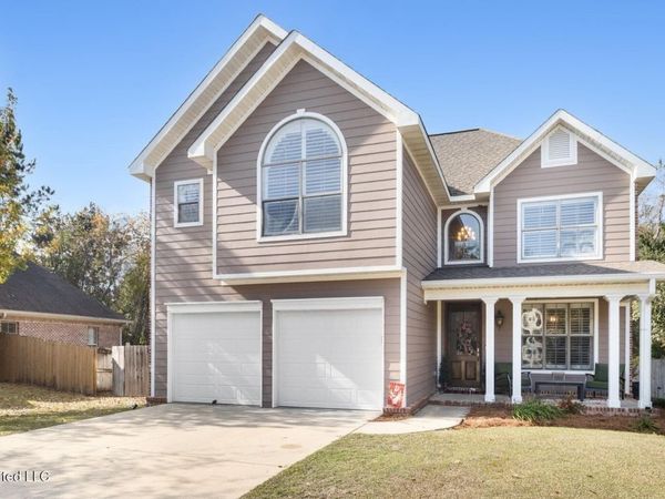 2022 Lantana Cove, Biloxi, MS 39532
