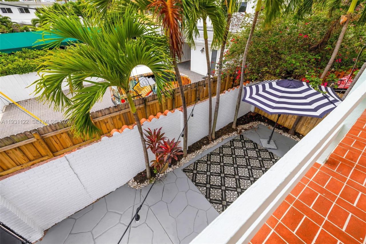 7270 Gary Ave, Miami Beach, FL 33141 Photo