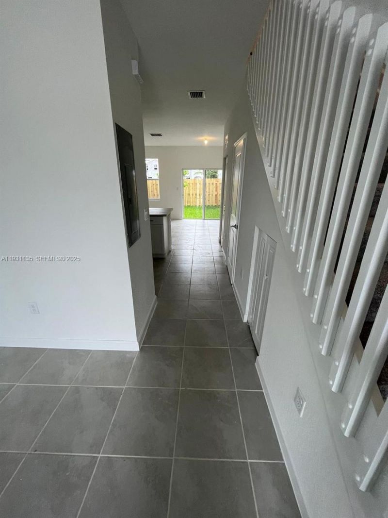 2696 SE 18th St, Unit 2696, Homestead, FL 33035 Photo