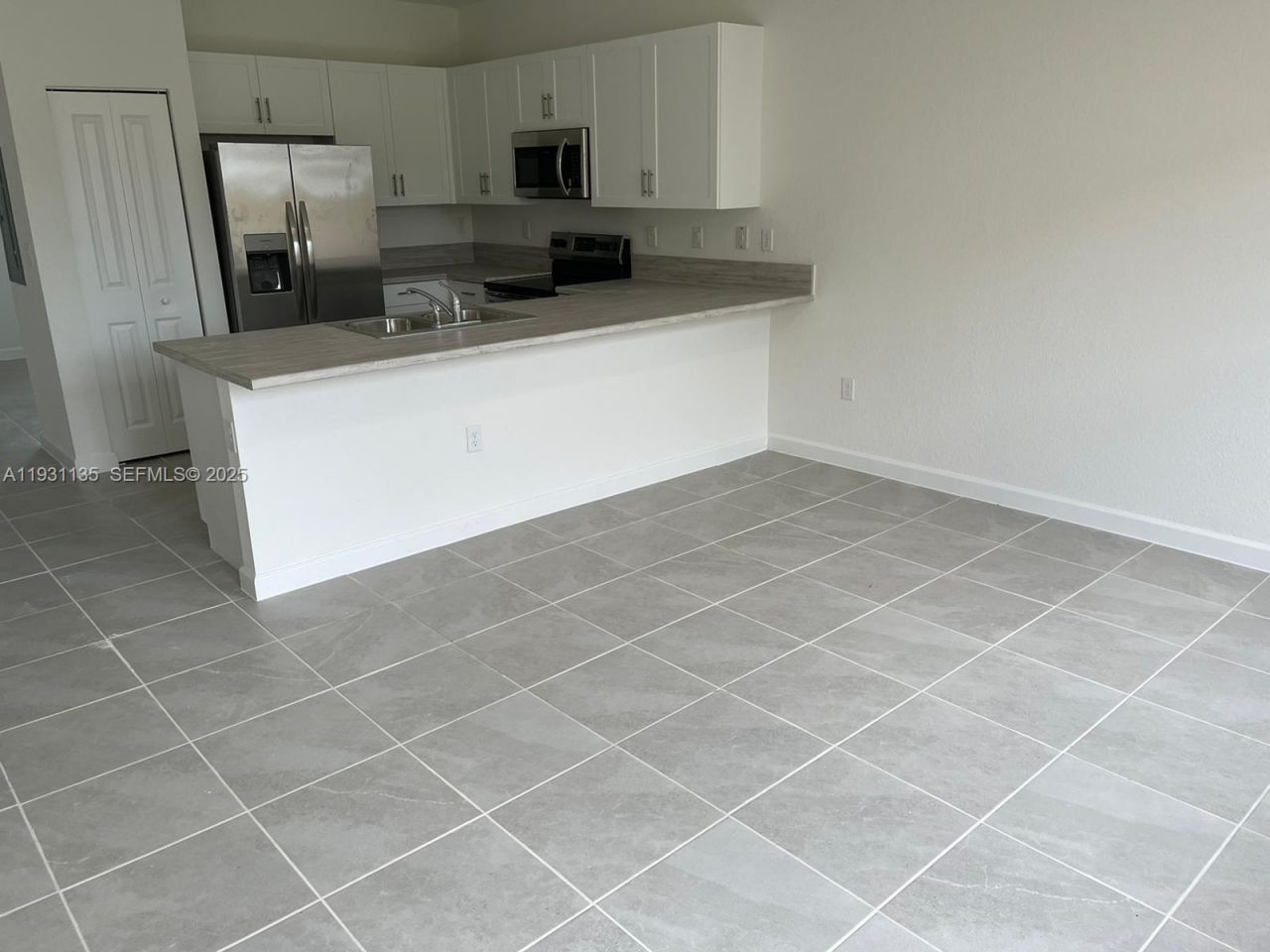 2696 SE 18th St, Unit 2696, Homestead, FL 33035 Photo