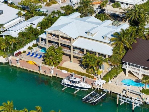 153 Stromboli Dr , Islamorada, FL 33036