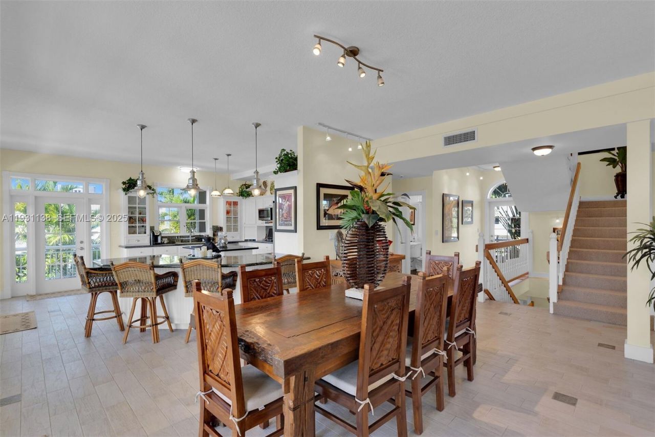 153 Stromboli Dr , Islamorada, FL 33036 Photo