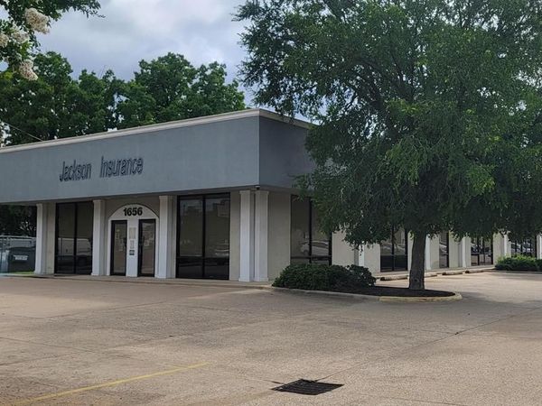 1656 Benton Road , Bossier City, LA 71111