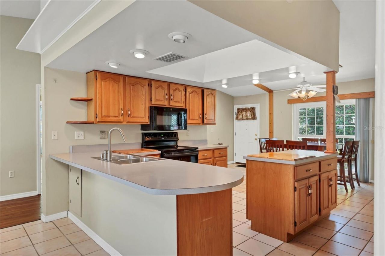 2105 39th Street W, Bradenton, FL 34205 Photo