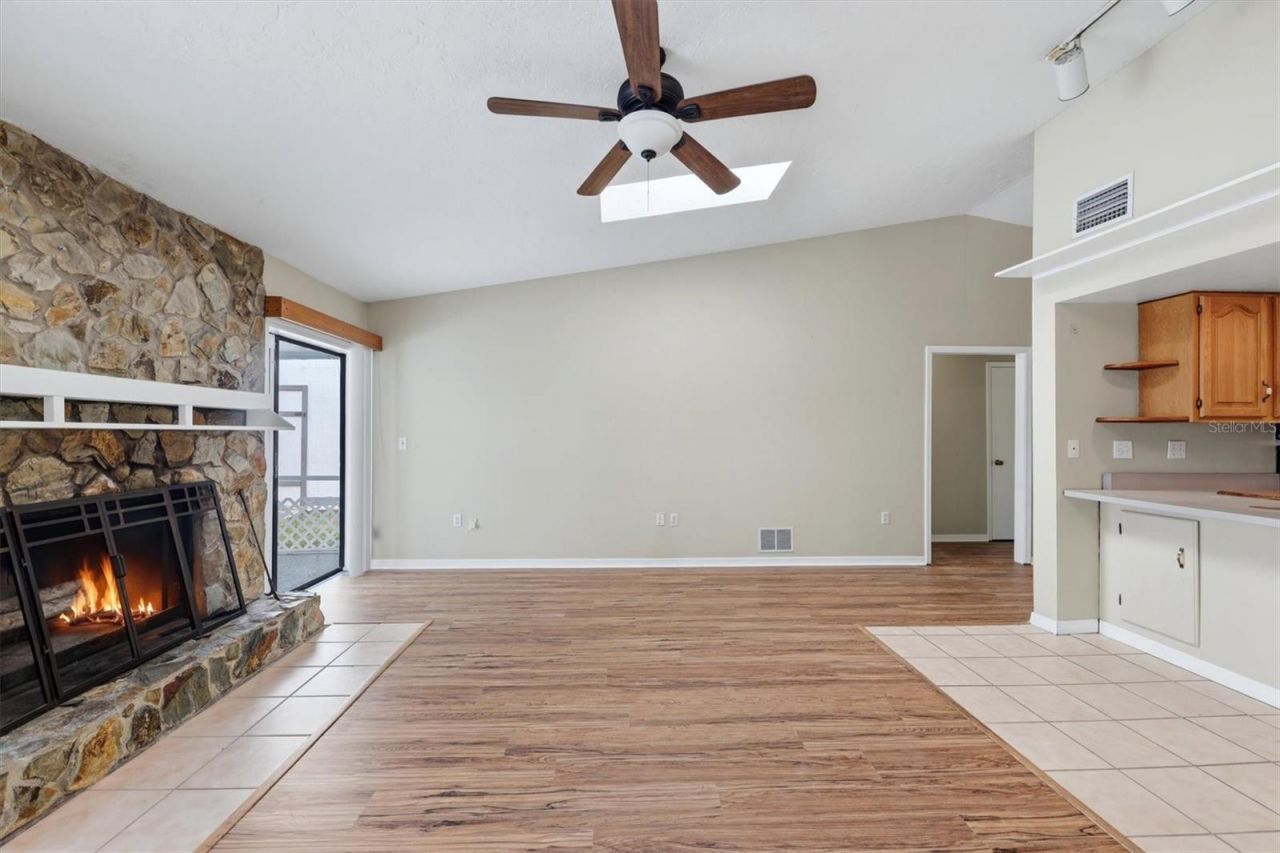 2105 39th Street W, Bradenton, FL 34205 Photo