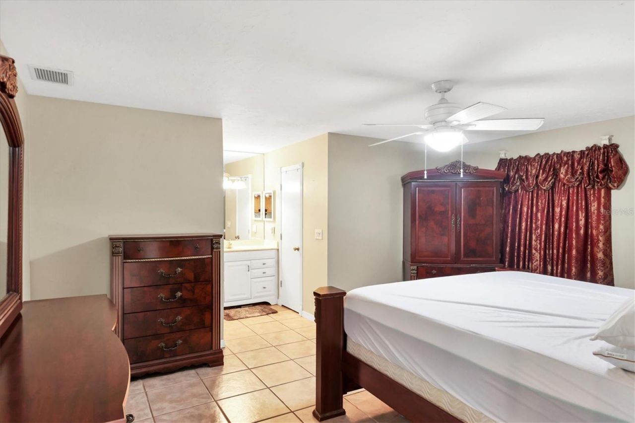 2105 39th Street W, Bradenton, FL 34205 Photo