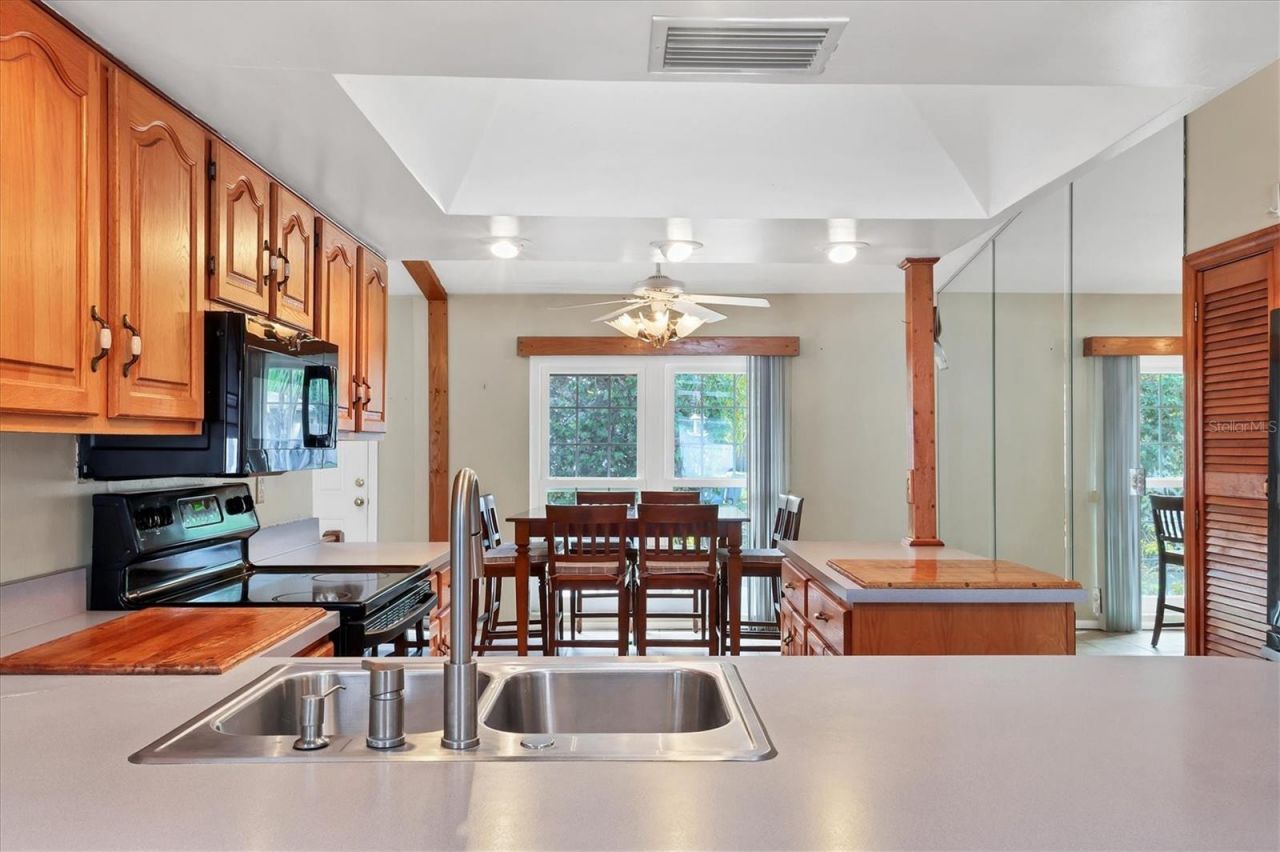 2105 39th Street W, Bradenton, FL 34205 Photo