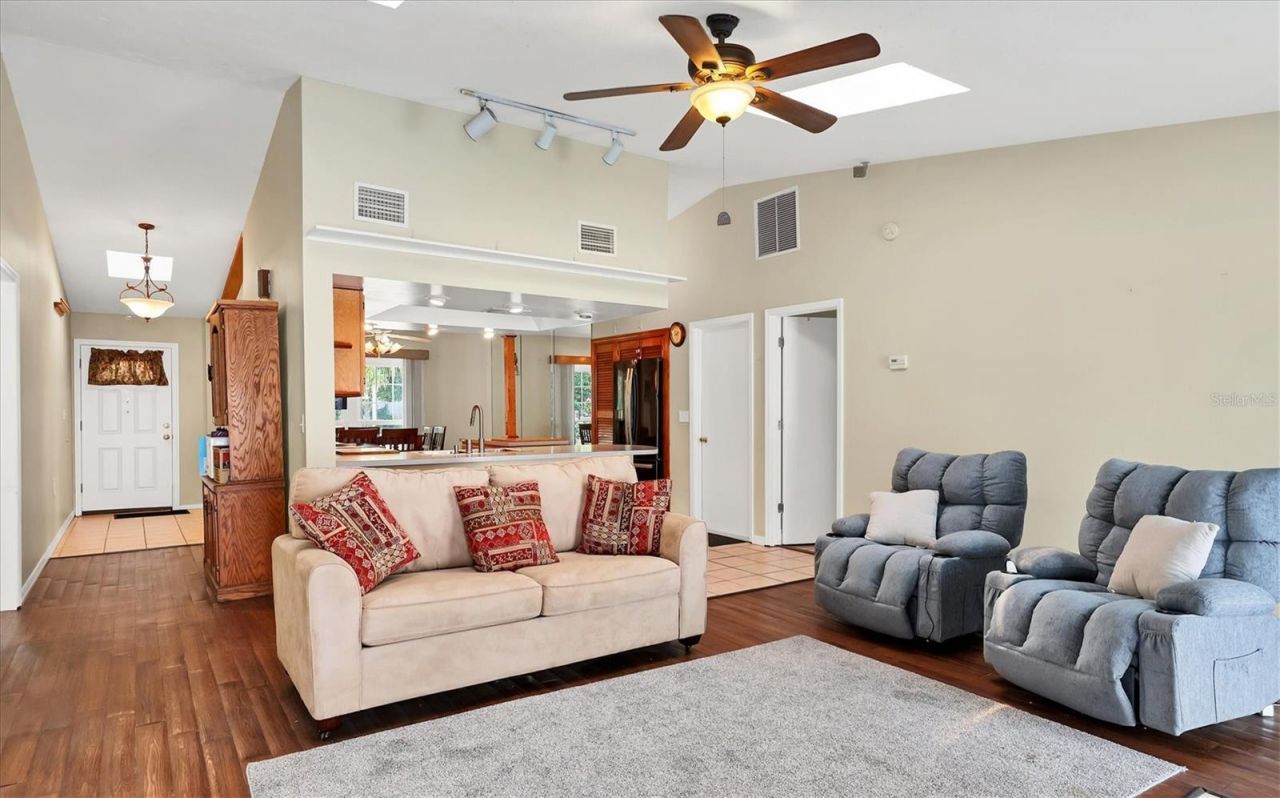 2105 39th Street W, Bradenton, FL 34205 Photo