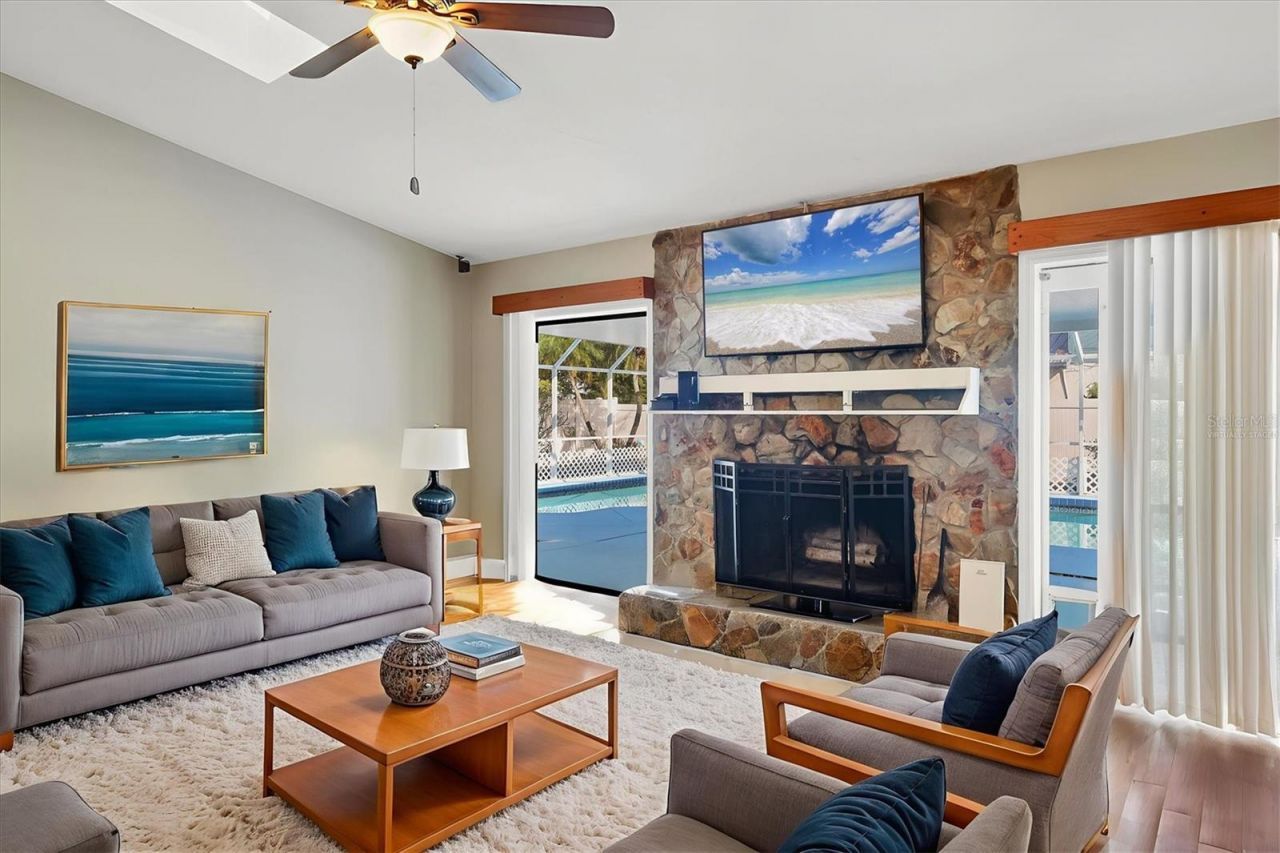 2105 39th Street W, Bradenton, FL 34205 Photo