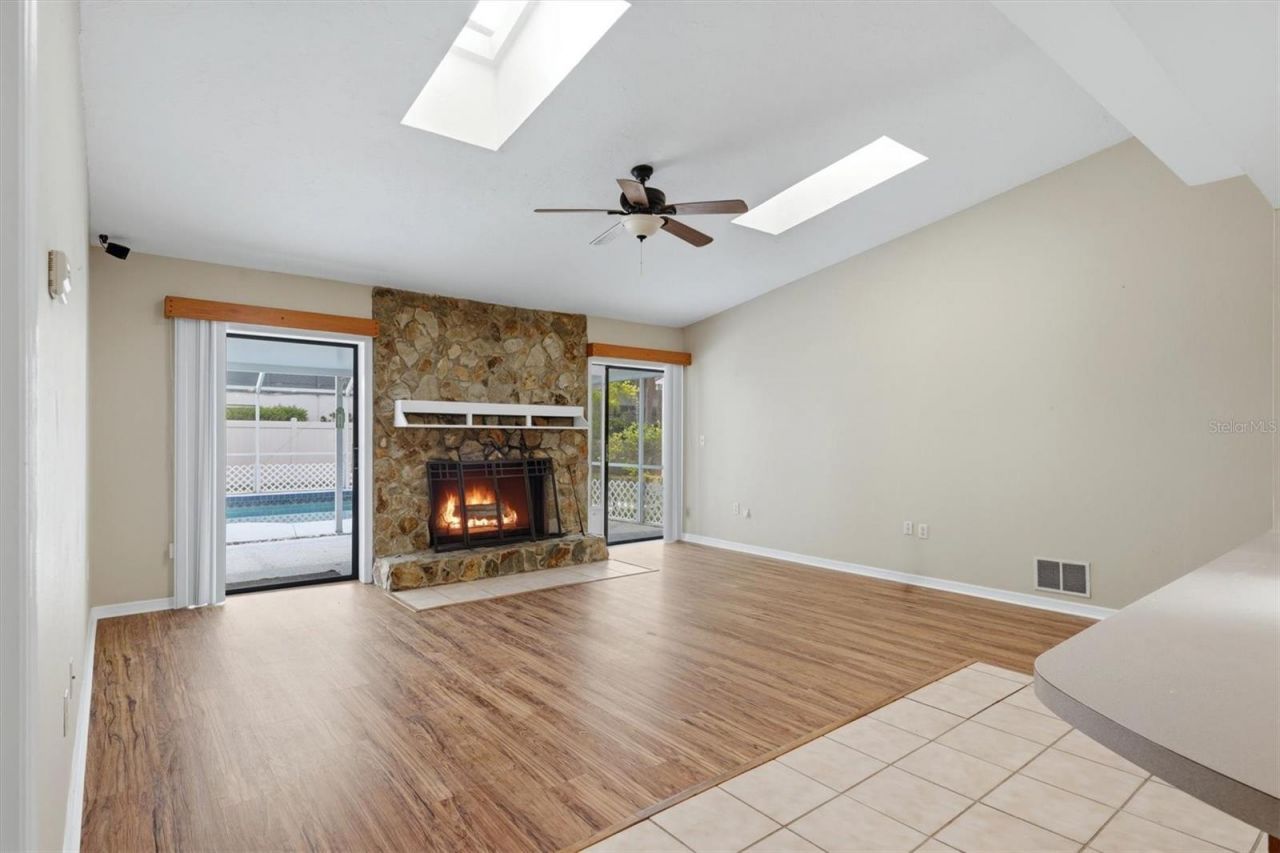 2105 39th Street W, Bradenton, FL 34205 Photo