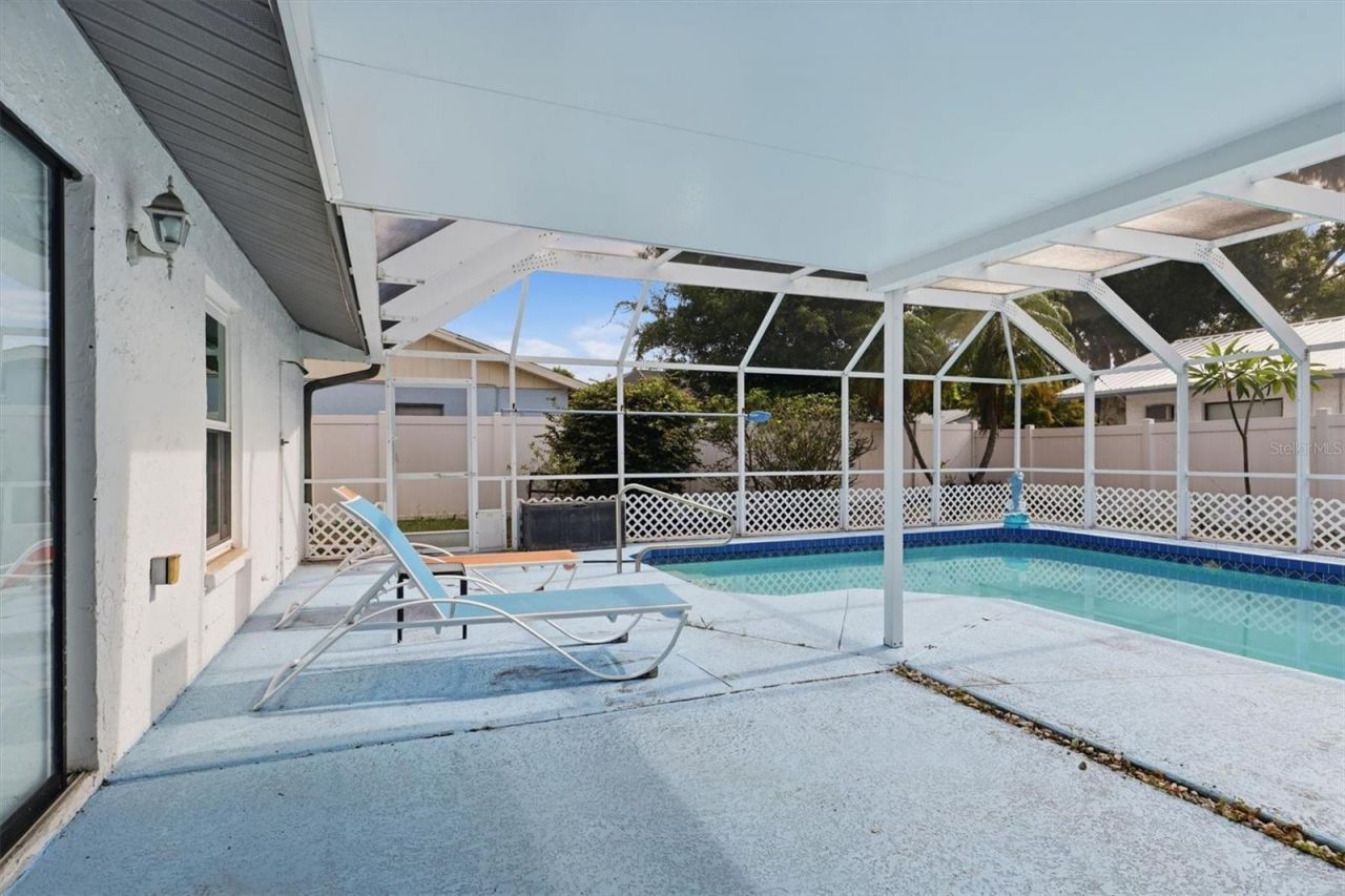 2105 39th Street W, Bradenton, FL 34205 Photo