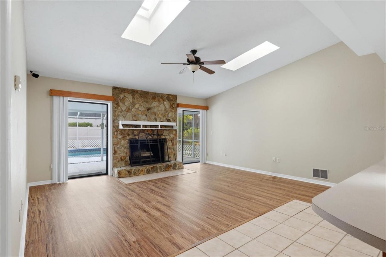 2105 39th Street W, Bradenton, FL 34205 Photo