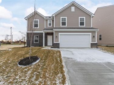 2027 Ivy Road, Clayton, OH 45315