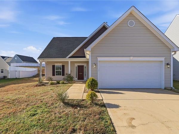 3439 River Farm Drive, Kernersville, NC 27284