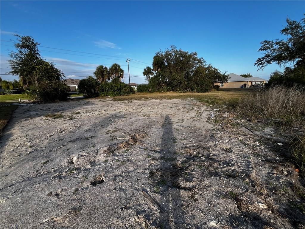 1630 NE 37th St , Cape Coral, FL 33909 Photo