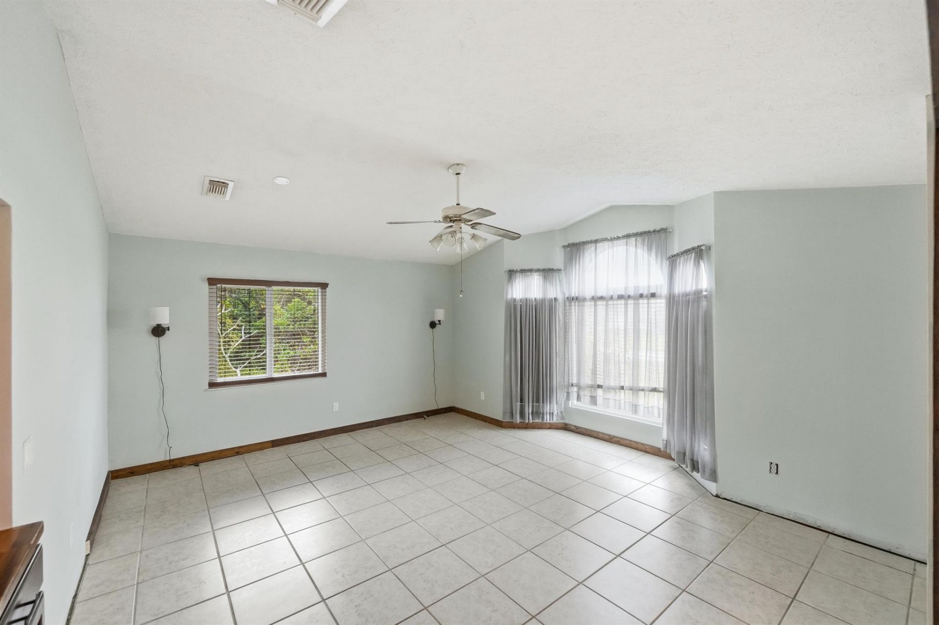 381 SW Lucero Drive, Port Saint Lucie, FL 34983 Photo