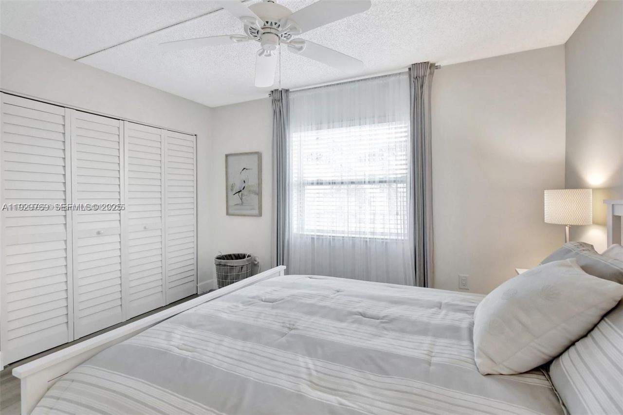 3930 Inverrary Blvd, Unit 405-D, Lauderhill, FL 33319 Photo