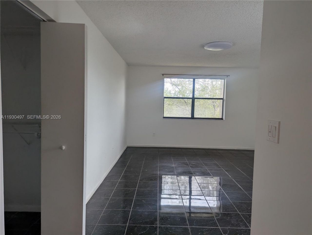 601 Ives Dairy Rd, Unit 405-8, Miami, FL 33179 Photo