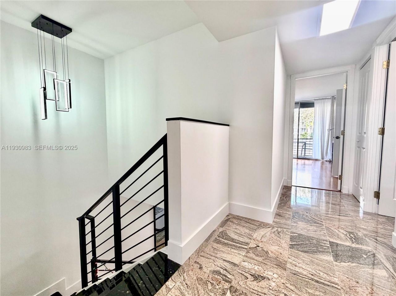 934 NE 27th Ave, Hallandale Beach, FL 33009 Photo