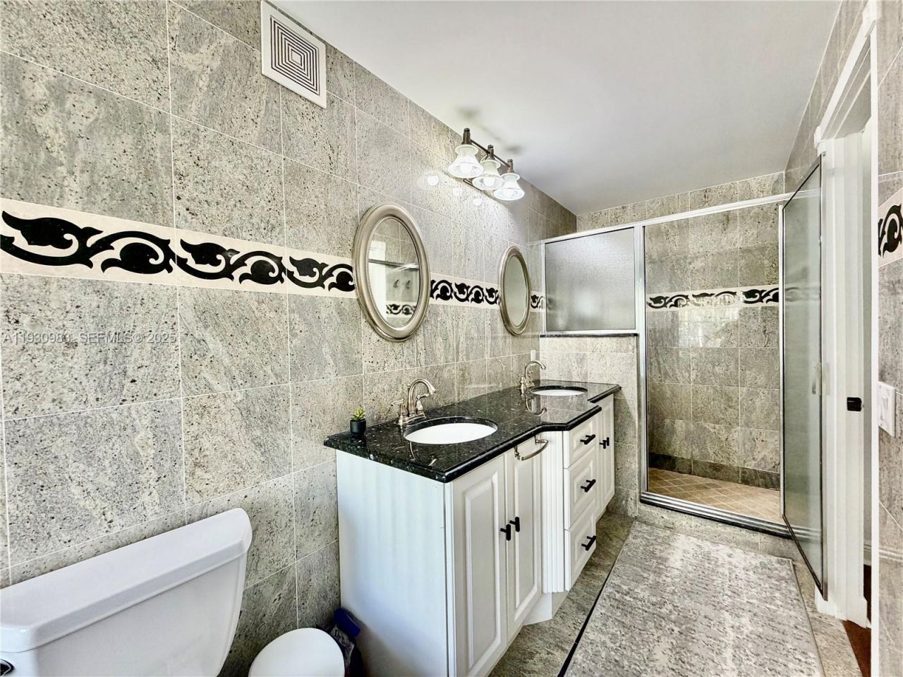 934 NE 27th Ave, Hallandale Beach, FL 33009 Photo