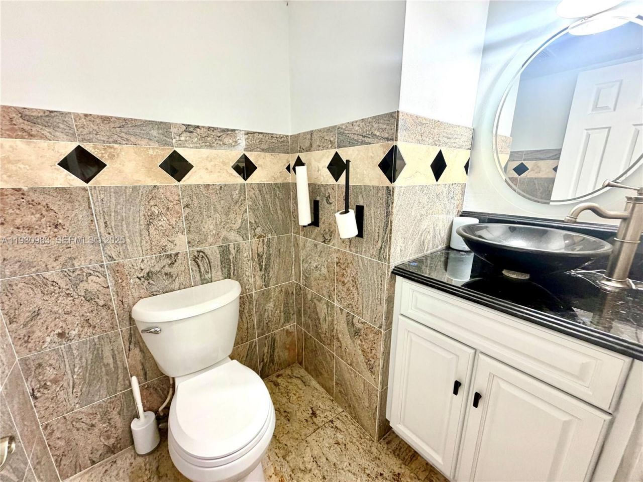 934 NE 27th Ave, Hallandale Beach, FL 33009 Photo