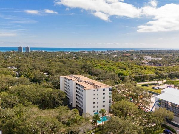 275 Date Palm Road, Unit 307, Vero Beach, FL 32963